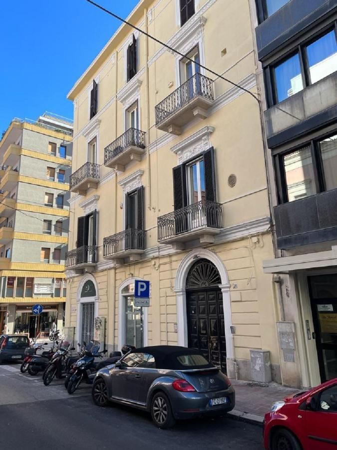Апартаменты Casa In Centro Con Terrazzo Бари Экстерьер фото
