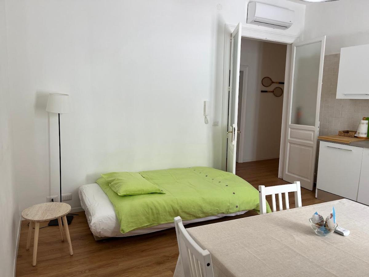 Апартаменты Casa In Centro Con Terrazzo Бари Экстерьер фото